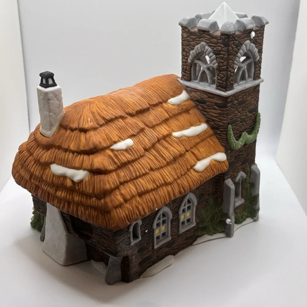Department 56 Ivy Glen Church #5927-7 Dickens Village Series Lighted Building